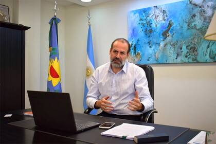 Federico Susbielles, intendente de Bahía Blanca, espera que la inversión por una planta de gas llegue a su distrito
