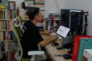 Trabajadores en China temen por sus empleos mientras se adaptan al impacto de la IA