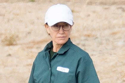 Felicity Huffman cumple una condena de 14 días tras declararse culpable de haber participado en una red de sobornos millonarios