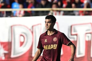 Independiente sale del letargo y empieza a reforzarse: presentó a un experimentado zaguero colombiano