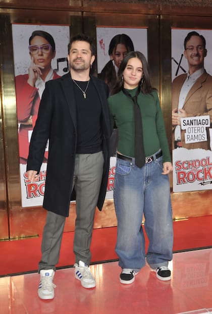 Felipe Colombo siguió la misma tendencia y llegó al Gran Rex junto a su hija Aurora; el musical cuenta con la dirección general de Ariel Del Mastro