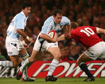 Felipe Contepomi fue el capitán argentino en el último enfrentamiento con Lions, el del 25-25 del año 2005 en Gales; ahora es el seleccionador de los Pumas.