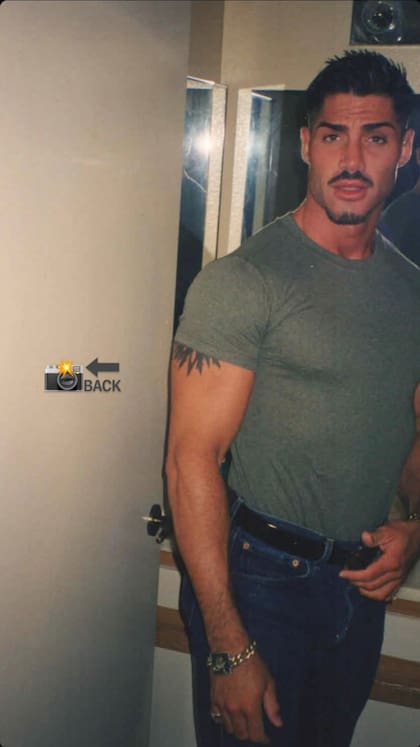 Felipe Fort recordó a su padre, Ricardo Fort, con una foto de su juventud
