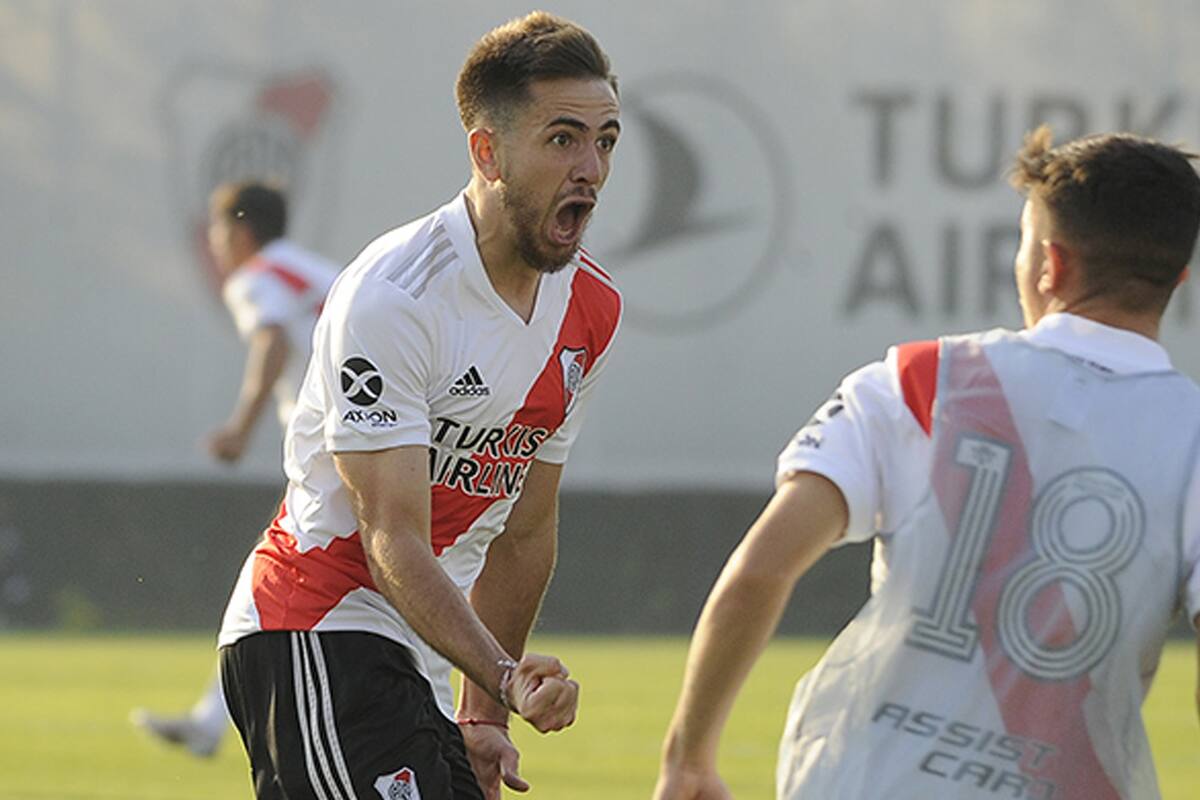 Felipe Peña festeja su gol ante Independiente, en el triunfo de River por 4 a 2; el partido se jugó este viernes y hoy fue convocado de urgencia para integrar el banco de suplentes para el superclásico con Boca en la Bombonera