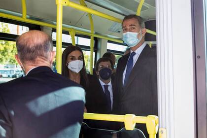 Felipe y Letizia utilizaron el autobús para trasladarse a un acto oficial