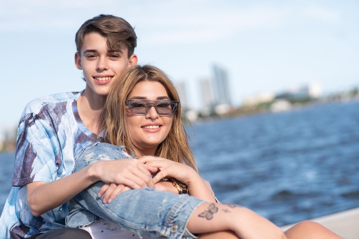 Felipe y Martita, los hijos de Ricardo Fort, alcanzaron la mayoría de edad