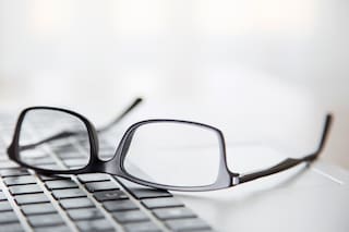 ¿Vale la pena comprar lentes con filtros para la luz azul?