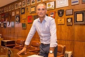 Así quedó el nuevo Consejo Directivo de la UAR, con Córdoba al frente y la figura de un héroe de bronce