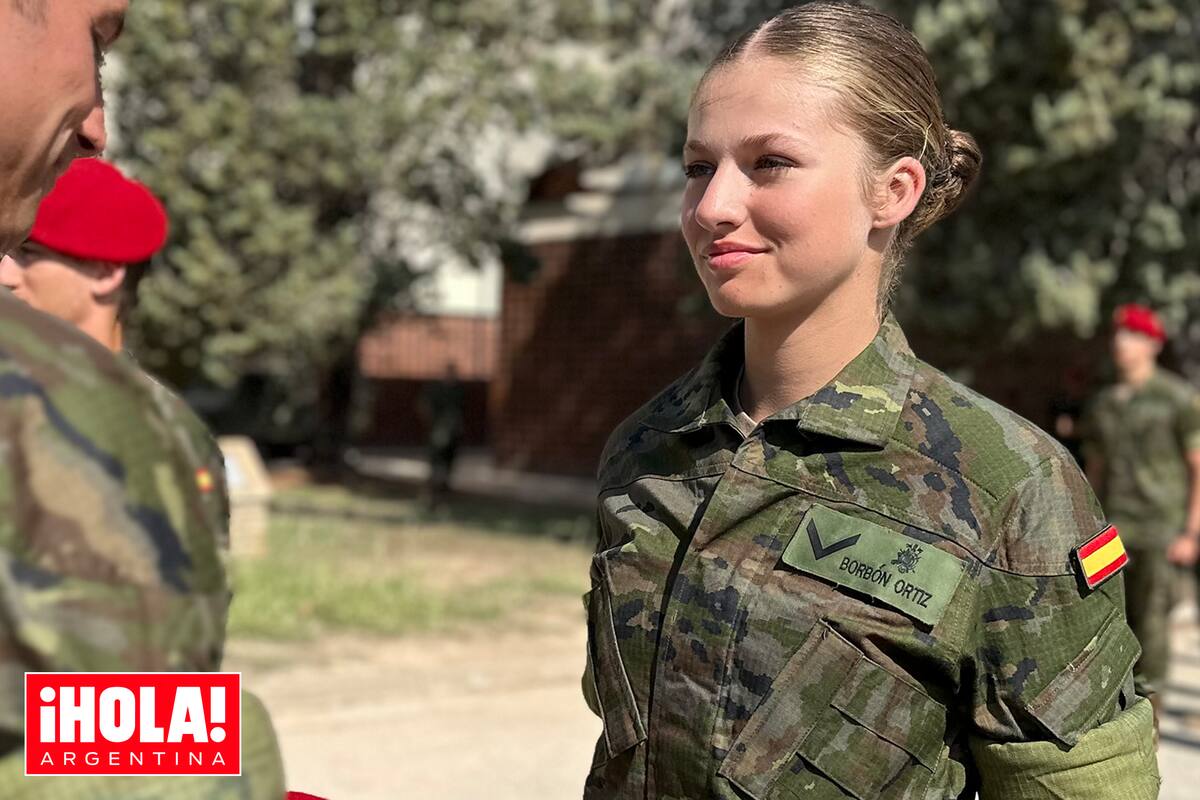 Feliz. Así se la ha visto a la primogénita de los reyes Felipe VI y Letizia en los últimos de su fase de instrucción y de su formación militar básica.