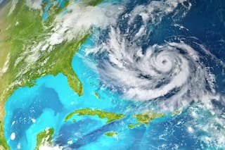 Aumenta la cifra de muertos por tormenta en Hawái; intensifican esfuerzos por retirar escombros