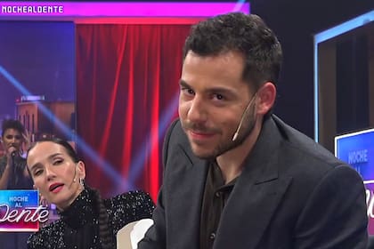 Fer Dente le tiró un nuevo palito a Marcela Tinayre durante su entrevista con Natalia Oreiro