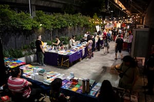 Feria del Libro de Humanidades y Ciencias Sociales en el Museo Moderno, en San Telmo