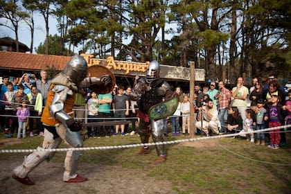 Feria medieval Villa Gesell