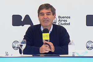 Fernán Quirós da el reporte de la situación epidemiológica en la ciudad de Buenos Aires