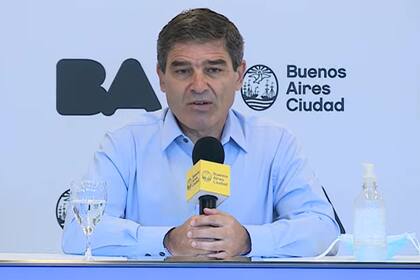 Fernán Quirós informa la situación sanitaria en la Ciudad.