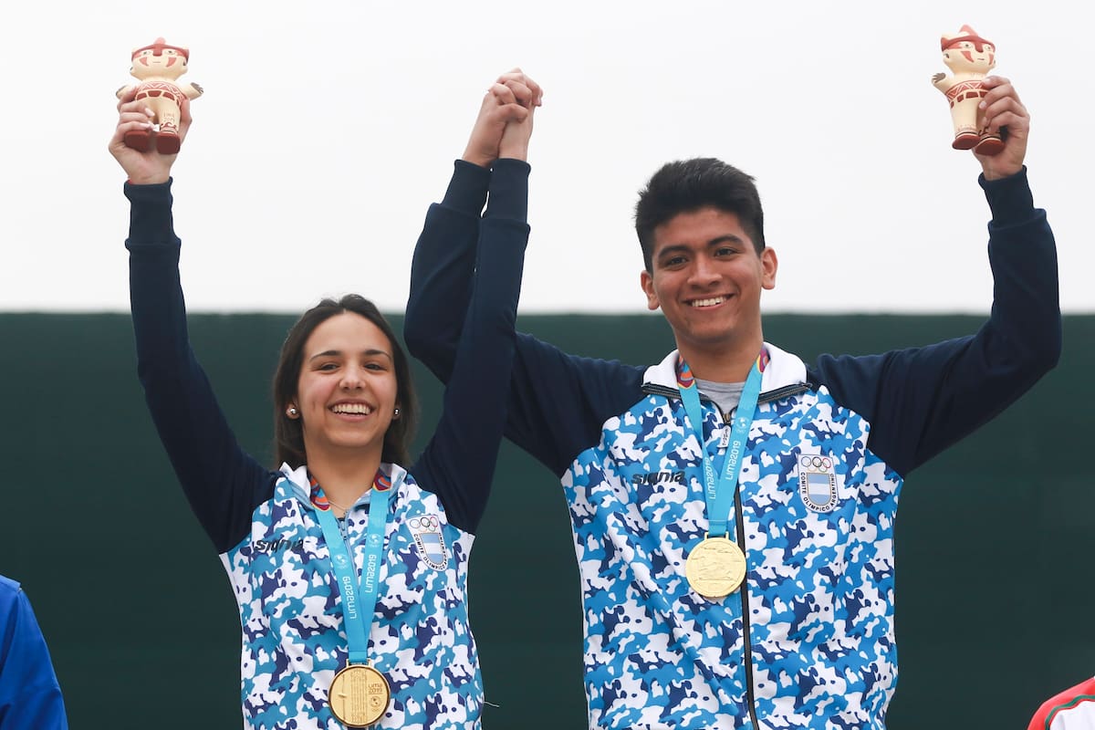 Fernanda Russo y Julián Gutiérrez, rostros de la felicidad