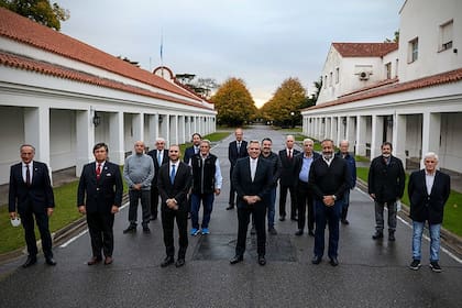 Fernández con empresarios y sindicalistas