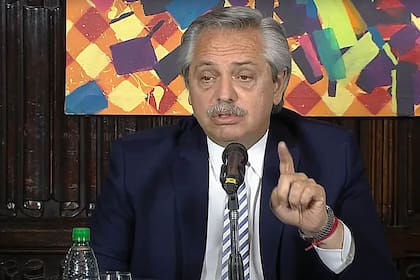 Fernández dijo que encontró en Kirchner alguien que "decía y pensaba exactamente" lo mismo que él creía