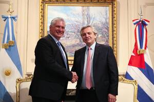 Fernández recibió al presidente de Cuba, Miguel Díaz-Canel, en la Casa Rosada