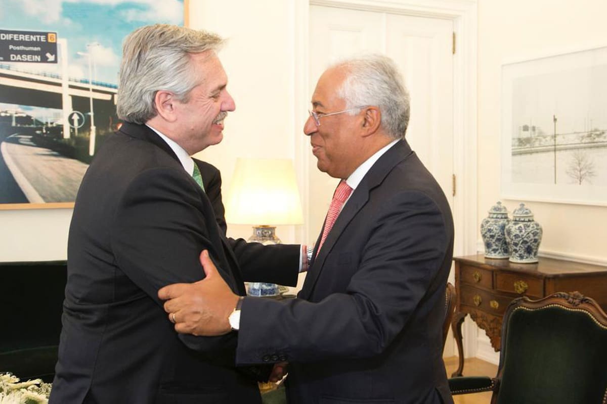 Fernández y Costa se reunieron en el palacio de Sao Bento