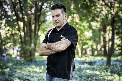 Fernando Saicha, transformó su destino prohibido en un trabajo de Estado.
