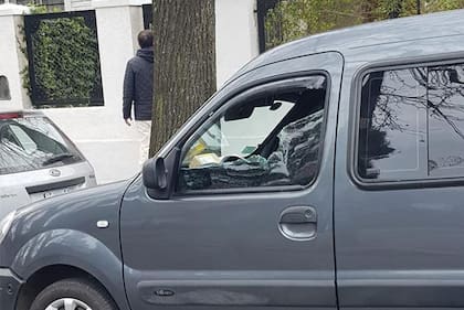 Los motochorros le dispararon a Marino cuando estaba manejando su utilitario por Adrogué