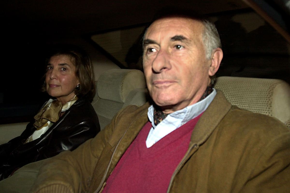 Fernando de la Rua junto a Inés Pertiné el 30 de mayo de 2002
