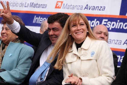 Fernando Espinoza y Verónica Magario, la dupla política que se alterna en el gobierno de La Matanza