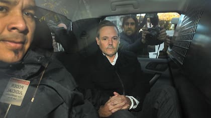 Fernando Farré, esposado, tras conocerse la sentencia en los tribunales de San Isidro