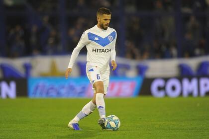 Fernando Gago anunció que se retirará del fútbol profesional, pero esta no es la primera vez que baraja la posibilidad de dejar el deporte, sino que anteriormente cuando quiso hacerlo su hijo lo convenció de seguir