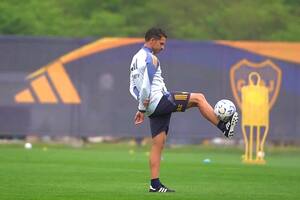 Fernando Gago, en su primera jornada como entrenador de Boca