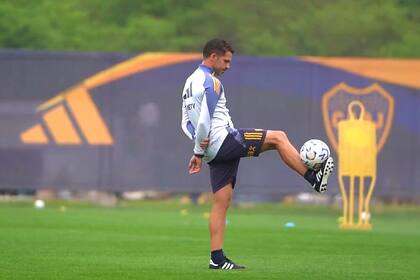 Fernando Gago, frente a su primer gran desafío como entrenador de Boca