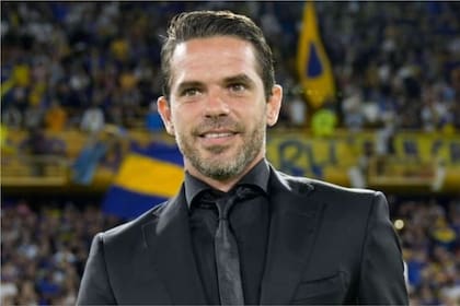 Fernando Gago haría cuatro cambios en la formación inicial de Boca para enfrentar a Unión