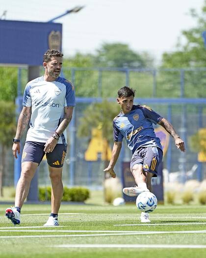 Fernando Gago le daría a Milton Delgado la chance de ser titular ante la lesión de Tomás Belmonte