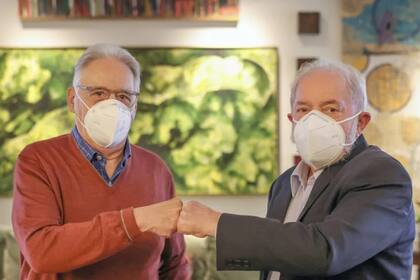 Fernando Henrique Cardoso y Luiz Lula da Silva, en su encuentro en San Pablo en 2021