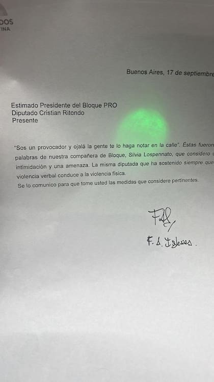 Fernando Iglesias presentó una nota formal ante la presidencia del bloque por el episodio