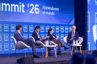 Debate entre economistas por los desafíos que vienen