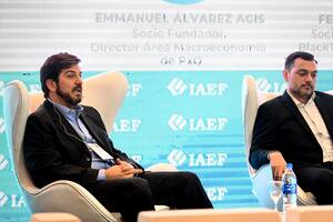 Fernando Marengo, socio y Chief Economist de BlackTORO Global Investments, y Emmanuel Álvarez Agis, socio fundador de PxQ, entrevistados por Florencia Donovan, periodista de LA NACION