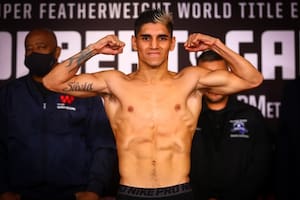 Fernando Martínez, poseedor de la corona Supermosca (FIB) ganada en modo brillante ante el filipino Jerwin Ancajas, el 26 de febrero último, en Las Vegas