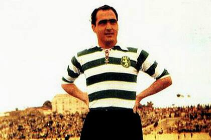 Fernando Peyroteo, la impronta de un cañonero implacable que marcó una época