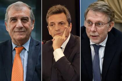 Fernando Rivara, presidente de la Federación de Acopiadores de Granos; Sergio Massa, ministro de Economía, y Juan José Bahillo, secretario de Agricultura, Ganadería y Pesca