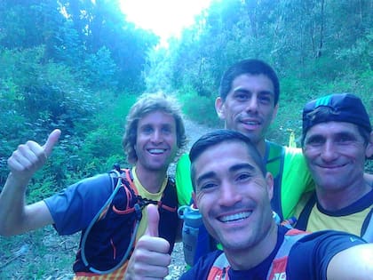 Fernando Silva junto con Diego Simon y equipo