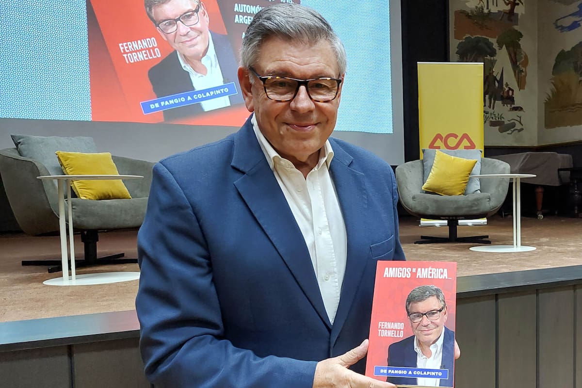 Fernando Tornello presentó su libro en la sede central del Automóvil Club Argentino (ACA) y dialogó en exclusiva con LA NACION