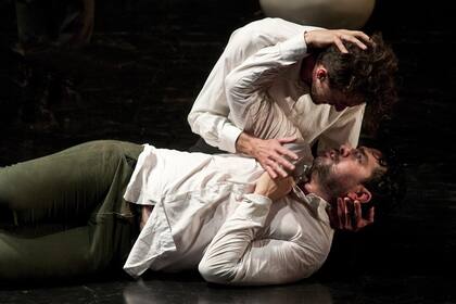 Fernando Tur y Santiago Gobernori, dos de las piezas claves de Ubú patagónico