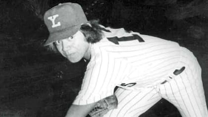 Fernando Valenzuela comenzó su carrera profesional a los 17 años (milb.com)