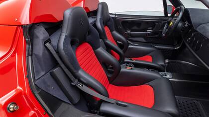 Ferrari F50 de 1997 (Broad Arrow)