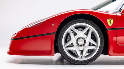 Ferrari F50 de 1997 (Broad Arrow)