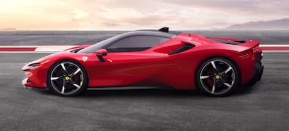 Ferrari S90 Stradale híbrida