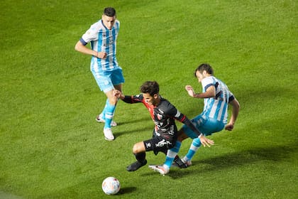 Ferreira, uno de los mejores jugadores de Colón en el primer tiempo de la final ante Racing