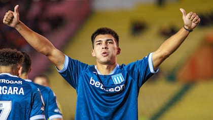 Festeja Racing en Sucre: Gonzalo Sosa abrió el marcador ante Independiente Petrolero por la Copa Sudamericana